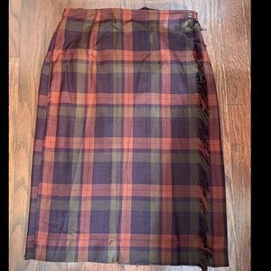 Women’s Requirements Skirt